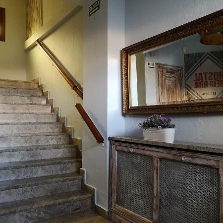 Hostal Becerril Becerril de la Sierra Exteriér fotografie